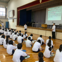 令和７年10月21日（火）　２年生 MIRAI’s講話　〜第２日目〜